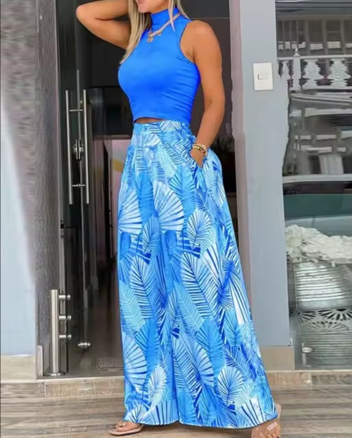 Completo Due Pezzi Crop Top e Pantalone Wide Leg